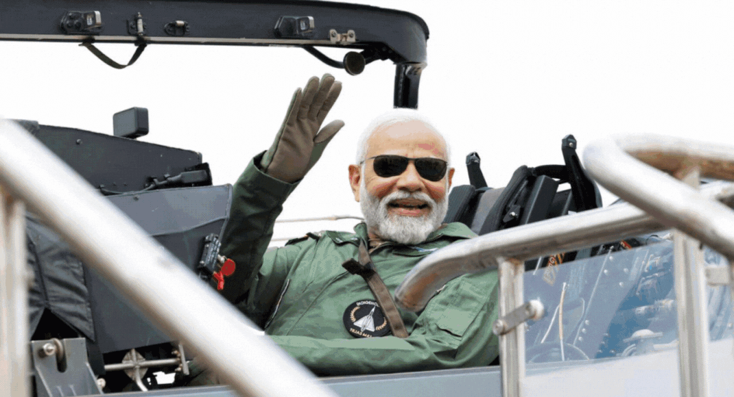 pm-flies-sortie-pm-modi-completes-sortie-on-tejas-becomes-1st-prime