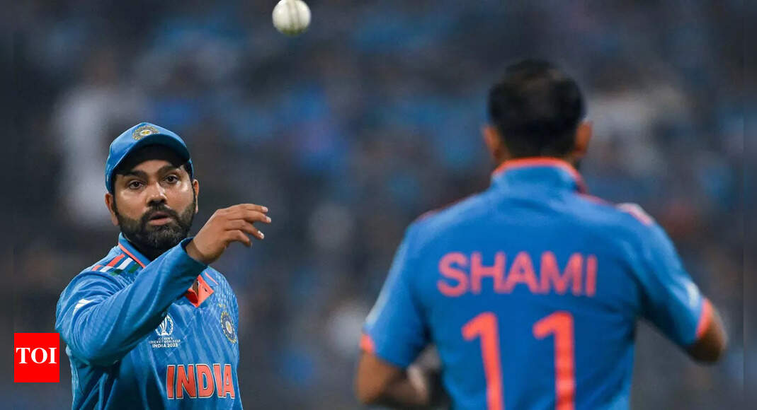 Wasim Akram criticises change in opening bowling template by India for World Cup final – Times of India