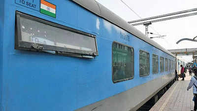 Amritsar Shatabdi Express pilot applies emergency brake; prevents collision with truck on railway track