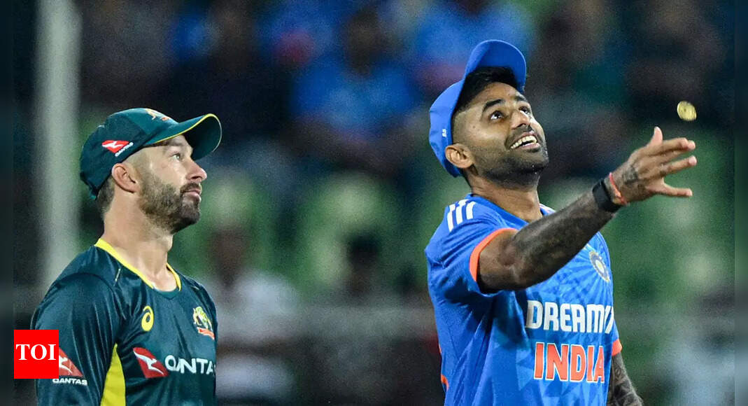 Australia 126/4 in 11.4 Overs | Live Cricket Score of IND vs AUS: Australia three down vs India  – The Times of India