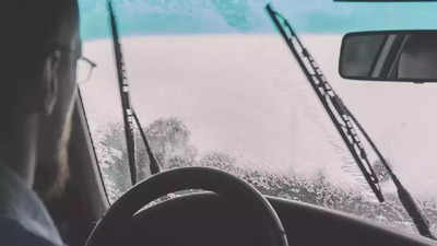 How to defog car windshield: Tips and suggestions for save winter driving -  Times of India