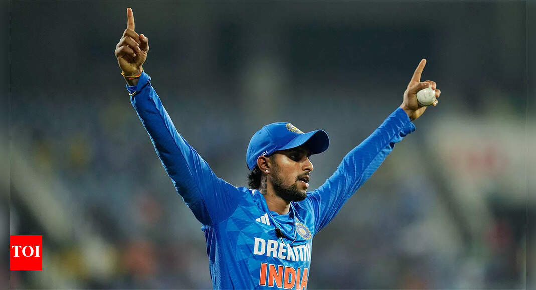 Watch: Tilak Varma’s phenomenal catch to dismiss Josh Inglis in 2nd T20I | Cricket News – Times of India