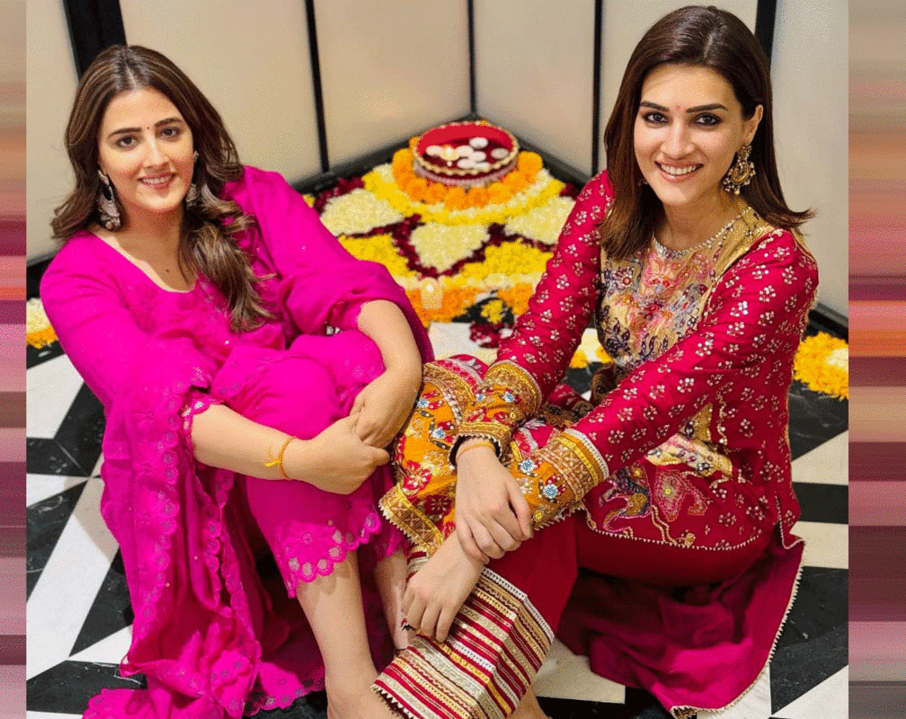 
Nupur Sanon on being compared with sister Kriti Sanon
