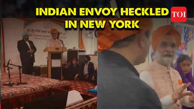 Watch: Indian envoy Taranjit Singh Sandhu heckled by pro-Khalistan group at a gurdwara in New York