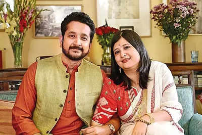 Parambrata ties the knot with Piya; quotes T S Eliot’s The Love Song...