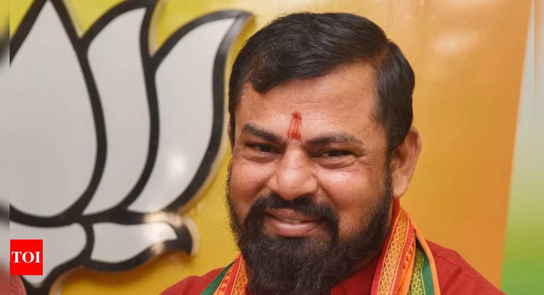 Bjp: Lotus will bloom in Telangana: BJP's Goshamahal candidate T Raja ...