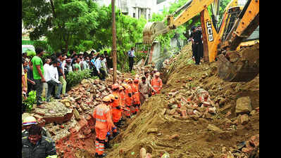 Year after wall collapse killed 4, govt suspends Noida DGM for negligence