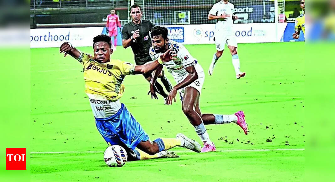 Milos Drincic ISL Milos Drincic scores winner for Kerala Blasters