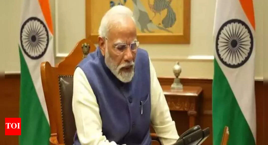 Sarpanch: ‘Apni Kursi Samhaliye’: PM tells the Sarpanch as she faces competition for chair during beneficiary interaction | India News