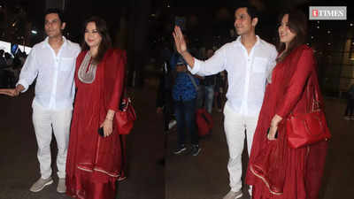 Newlyweds Randeep Hooda, Lin Laishram make FIRST appearance at Mumbai airport, couple greets the paps