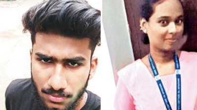 Man kills girlfriend in hotel, posts pic of body as WhatsApp status