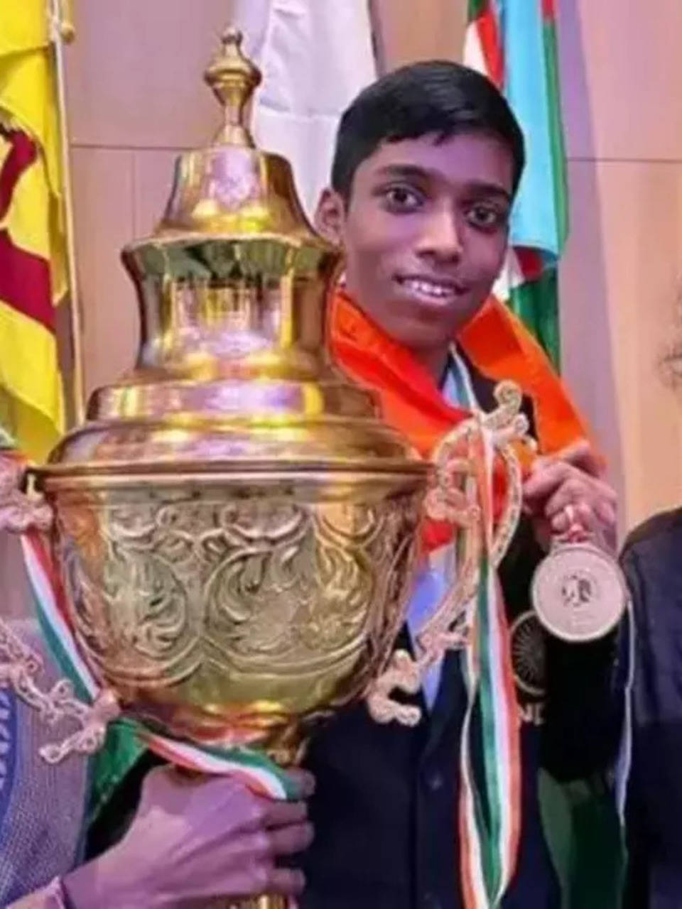 R Praggnanandhaa And Sister Vaishali Script History, Become First-Ever  Grandmaster Siblings