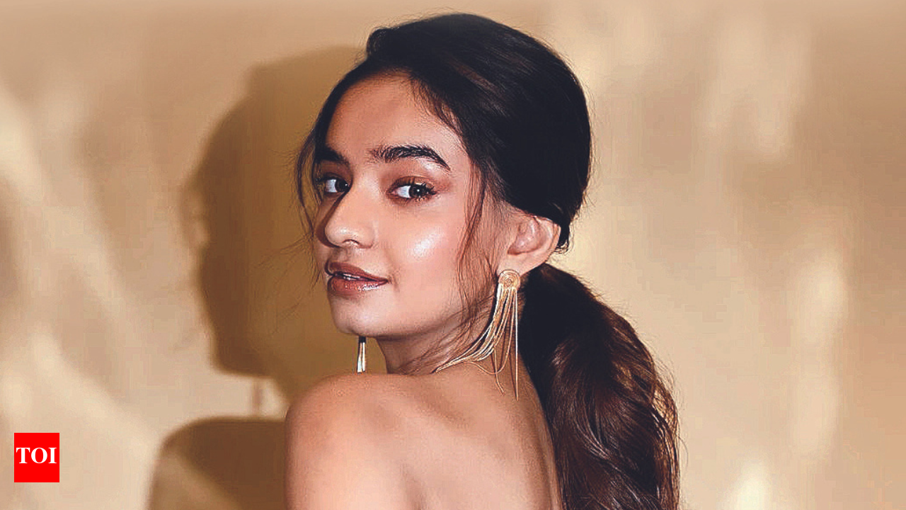 Anushka Sen on not staying away from TV: All kinds of medium are welcome as  long as the script is great - Times of India