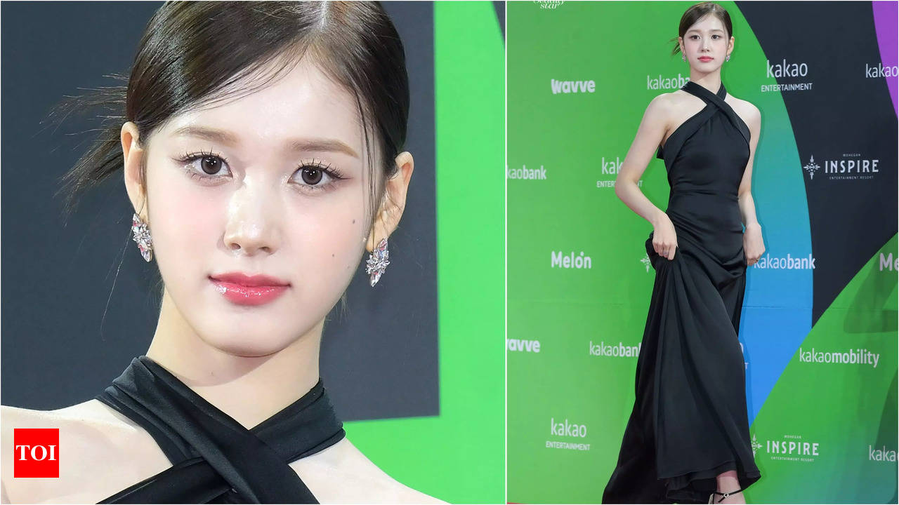 STAYCs J steals the spotlight at 2023 Melon Music Awards with striking  Actress vibes | K-pop Movie News - Times of India