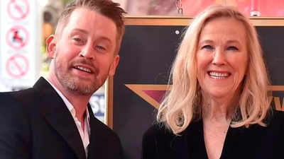 'Home Alone' stars Macaulay Culkin and Catherine O'Hara re-unite, netizens cannot stop gushing! - WATCH