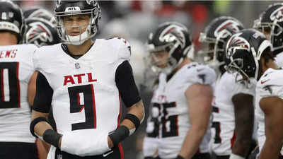 Desmond Ridder leads Atlanta Falcons to rain-soaked victory over New York  Jets | NFL News - Times of India