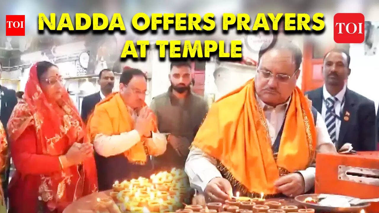Delhi: BJP president JP Nadda offers prayers at Hanuman temple in ...