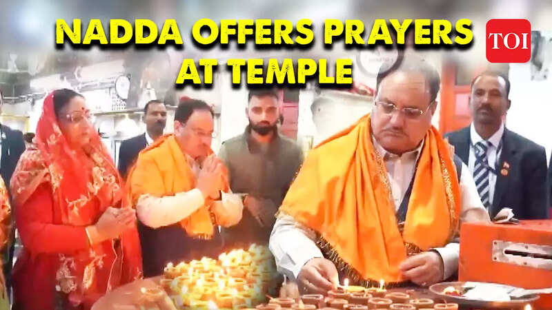 Delhi: BJP president JP Nadda offers prayers at Hanuman temple in ...