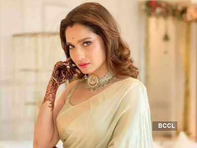 Bigg Boss 17: Karan Johar slams Ankita Lokhande for taking a step back from her friendship with Munawar Faruqui; Pavitra Rishta actress says, "The reason is because I am possessive"