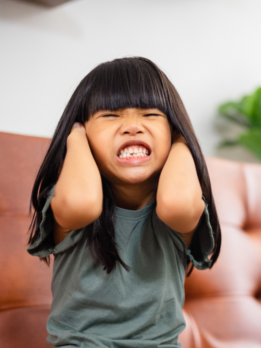 ​10 things parents do that lead to childhood trauma - Vimarsana News