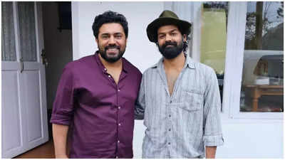 Nivin Pauly and Pranav Mohanlal's click during the 'Varshangalkku ...