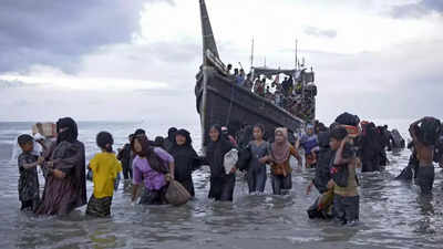 UN warns that 2 boats adrift in the Andaman Sea with 400 Rohingya aboard desperately need rescue
