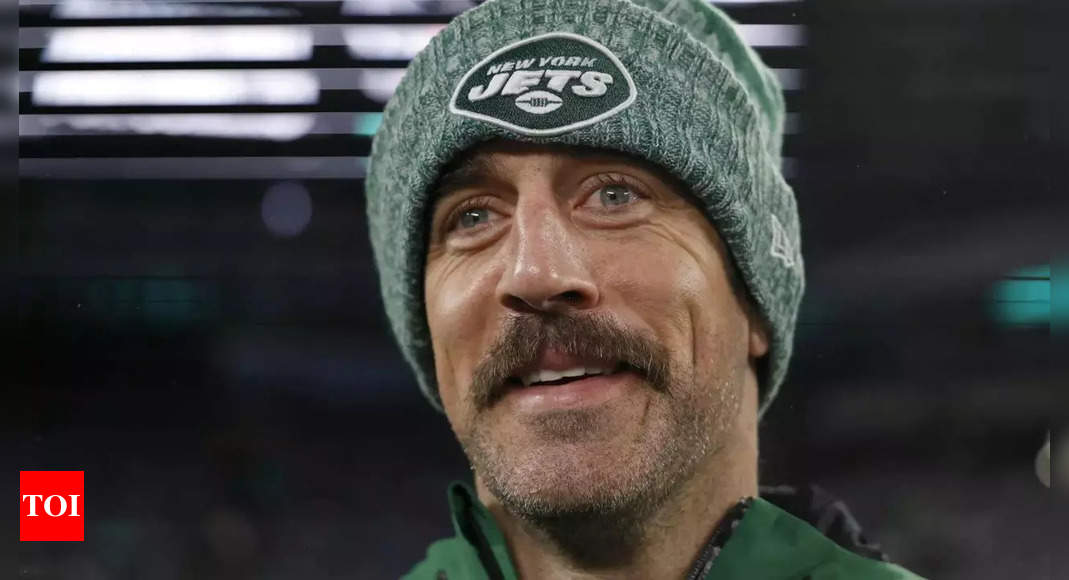 Watch: Aaron Rodgers Celebrates 40th Birthday In Style Amid New York ...