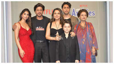 Shah Rukh Khan wears 'The Archies' t-shirt as he cheers for daughter Suhana Khan along with Gauri Khan, Aryan Khan and AbRam at the premiere - See photos