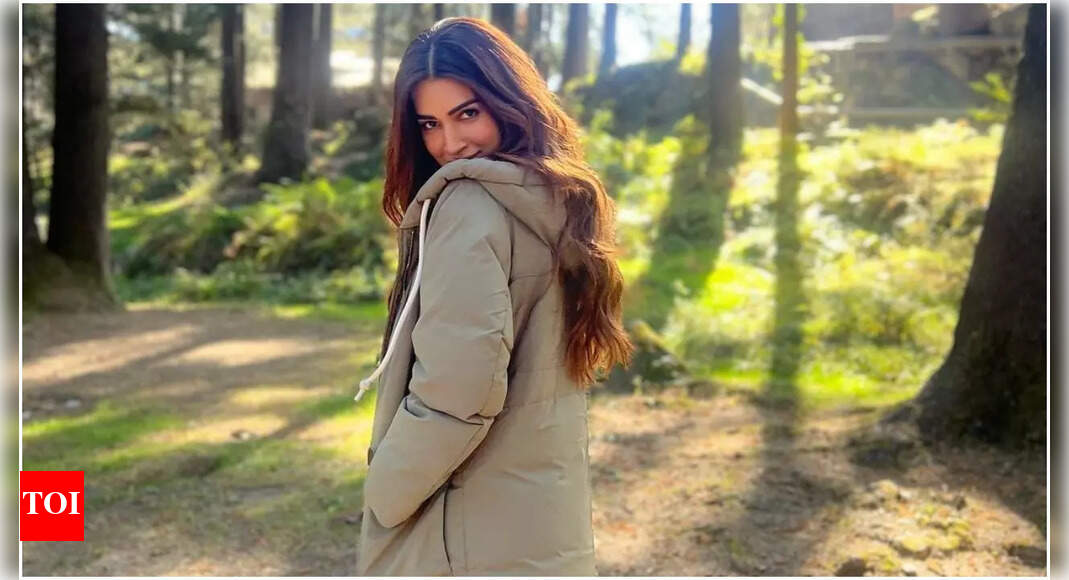 Kriti Sanon wraps a schedule for her production ‘Do Patti’ in Manali; writes “Manali.. You are beautiful!”! | Hindi Movie News – Times of India