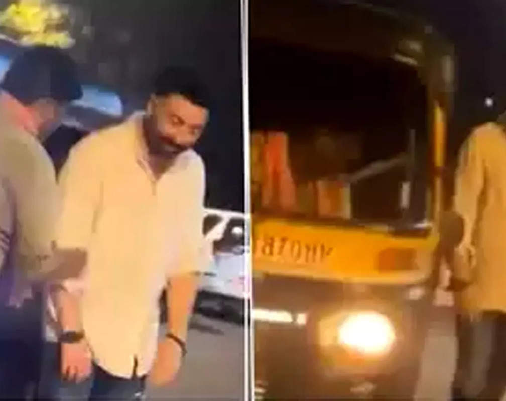 
VIRAL Video: Why Sunny Deol was roaming alone on Mumbai streets at night? Netizens comment
