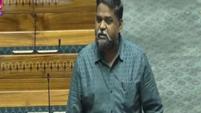 DMK MP Senthilkumar expresses regret, 'withdraws' controversial remark in Parliament