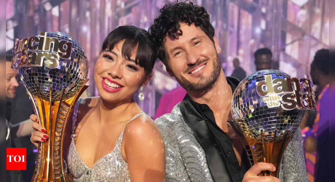 DWTS Finale 2023: Xochitl Gomez and Val Chmerkovskiy lift the trophy ...