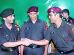 Dhoni, Bindra get honorary army rank