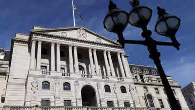 Bank of England warns on fallout from rate hikes