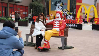 McDonald's eyes speedy ramp-up to 50,000 restaurants by 2027