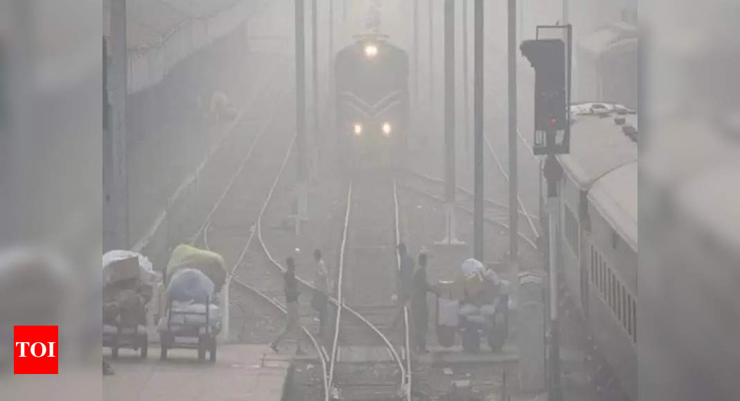 Pakistan: Soaring Pollution In Pakistan's Lahore Fills Wards With Sick ...