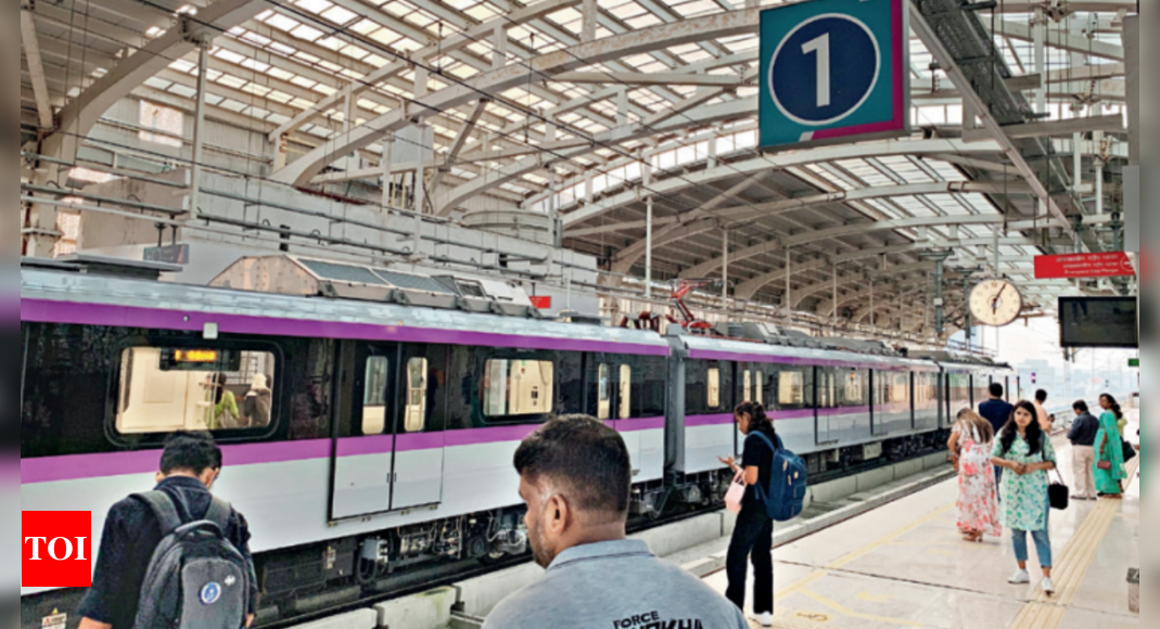 Metro Ridership: Metro Ridership Decreases In Nov | Pune News | Pune ...