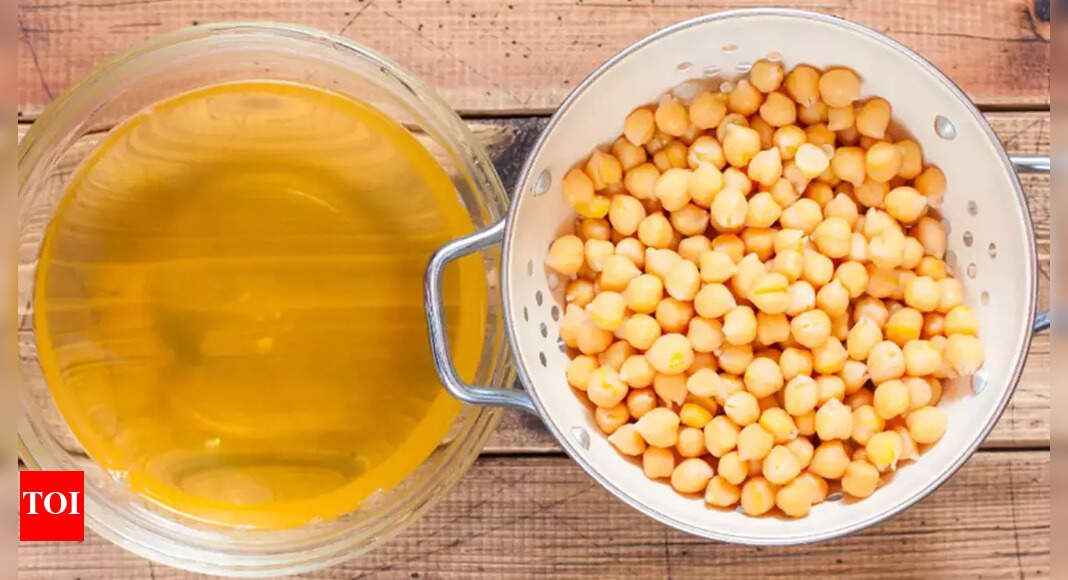 All you need to know about Aquafaba or Chickpea Water, the vegan egg