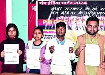 Modi Sarkar Ke 10 Saal: Students’ body raises questions for Centre