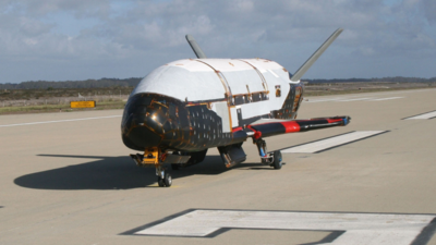 Mysterious X-37B space plane prepares for launch aboard SpaceX's Falcon Heavy