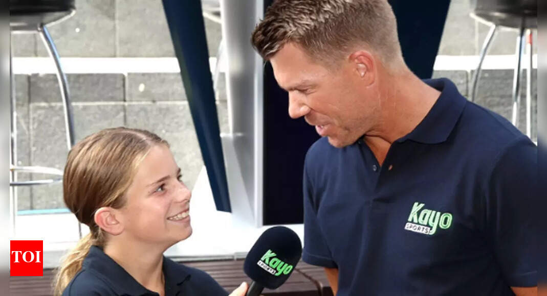 David Warner’s daughter turns journalist, interviews her father | Cricket News – Times of India
