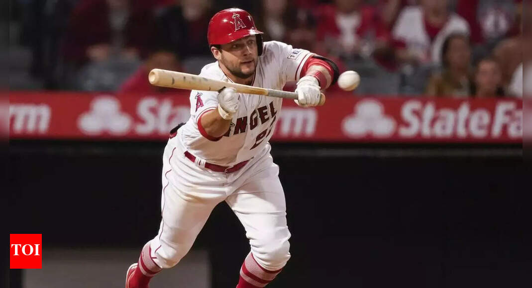 Atlanta Braves get David Fletcher and Max Stassi from Angels for Evan ...