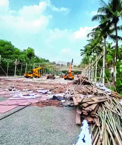 Pmc Razes 1.5l Sqft Of Illegal Constructions In Green Belt | Pune News ...