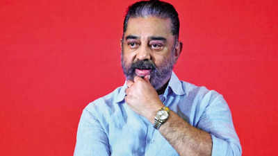 I don't consider Kamal Haasan a politician; he changes colour faster than a chameleon: EPS