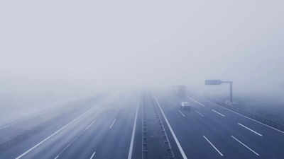 How to drive safely in foggy weather: Winter driving tips and suggestions