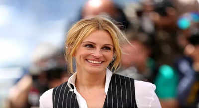 Julia Roberts reveals she passed on 'You've Got Mail'