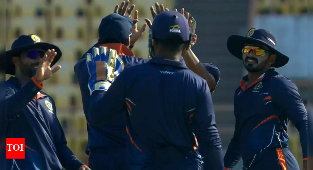 Vijay Hazare Trophy: Bengal, Kerala storm into quarterfinals | Cricket News – Times of India