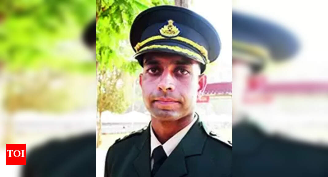 Son Becomes Officer Son Becomes Officer To Honour Father S Legacy