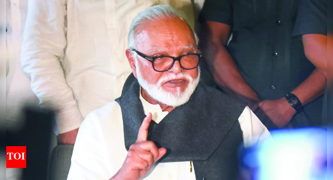 If Marathas have 20% votes, 80% with us, says Chhagan Bhujbal | Pune Information newsfragment
