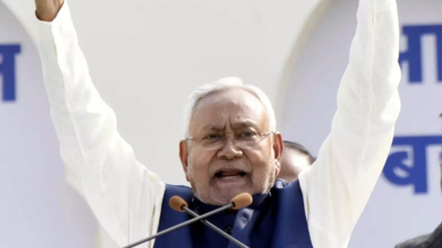 Nitish Kumar to launch UP campaign with rally in Varanasi